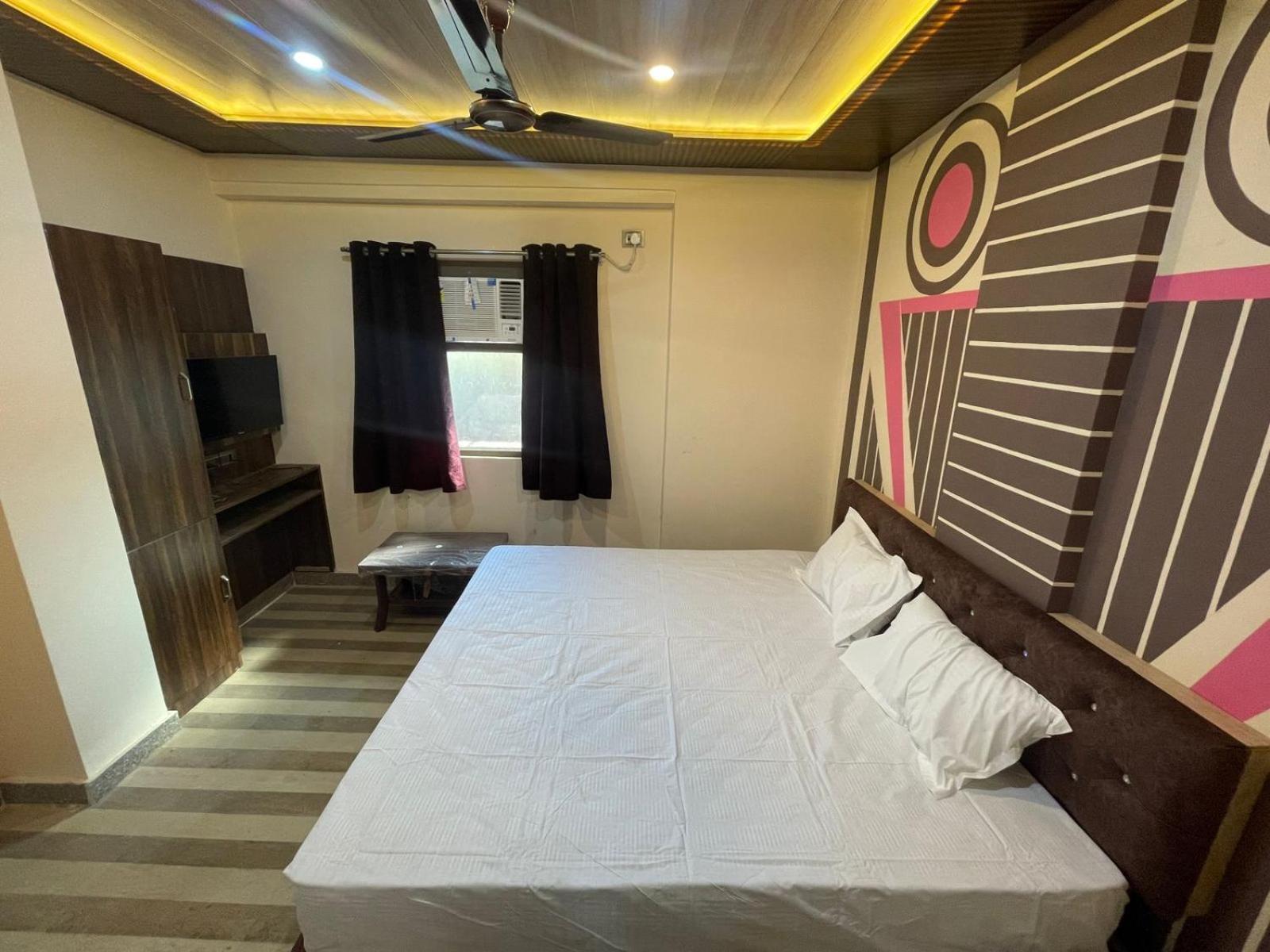 Kailash Inn Guest House Varanasi Exterior foto